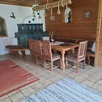 Glueckchalet شقة