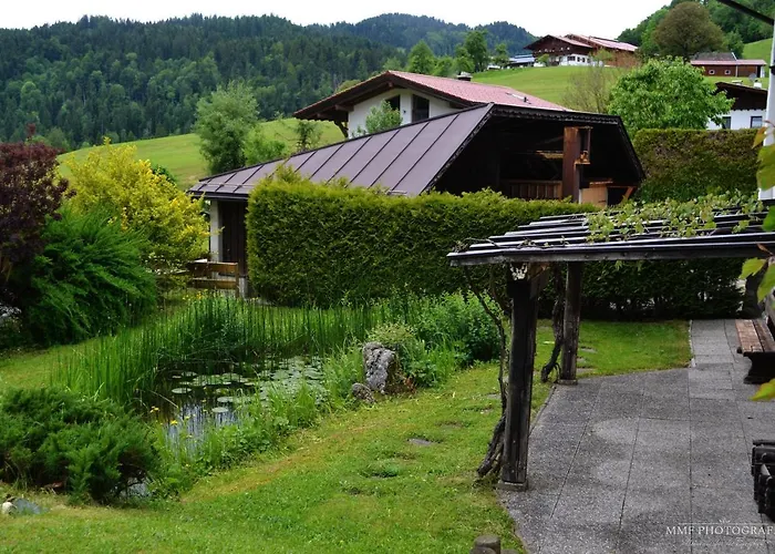 Апартаменты Glueckchalet