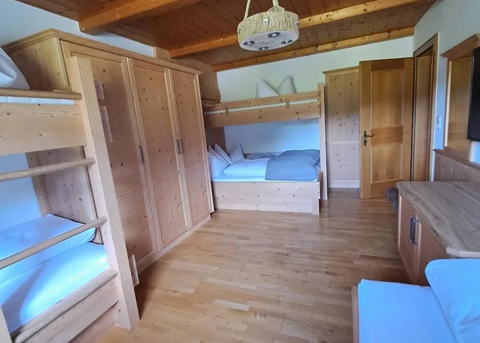 Апартаменты Glueckchalet Rettenschoss