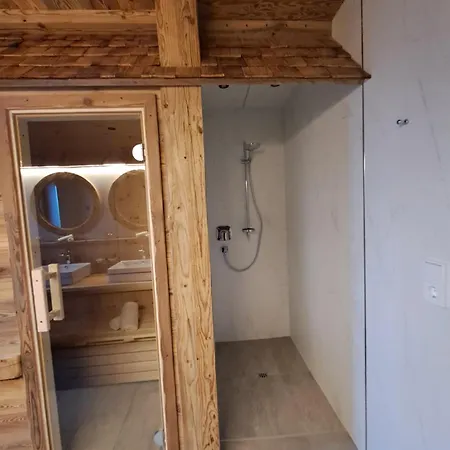 Glueckchalet